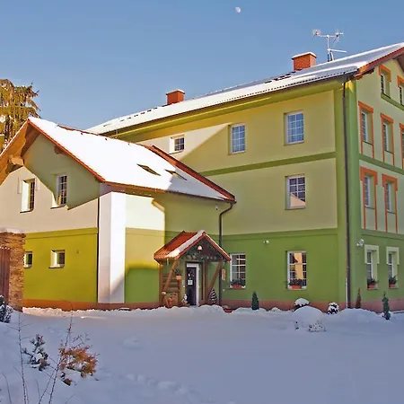 בית הארחה Marathon