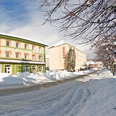 בית הארחה Marathon 3*