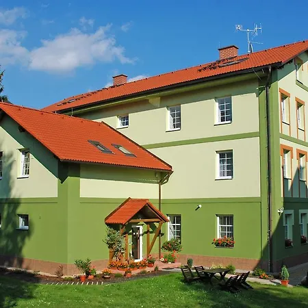 בית הארחה Marathon 3*